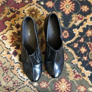 Black Clark’s Shoes/Shooties